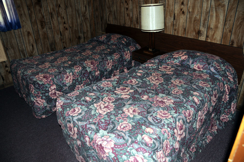 Rainbow Motel Thermopolis Exterior photo